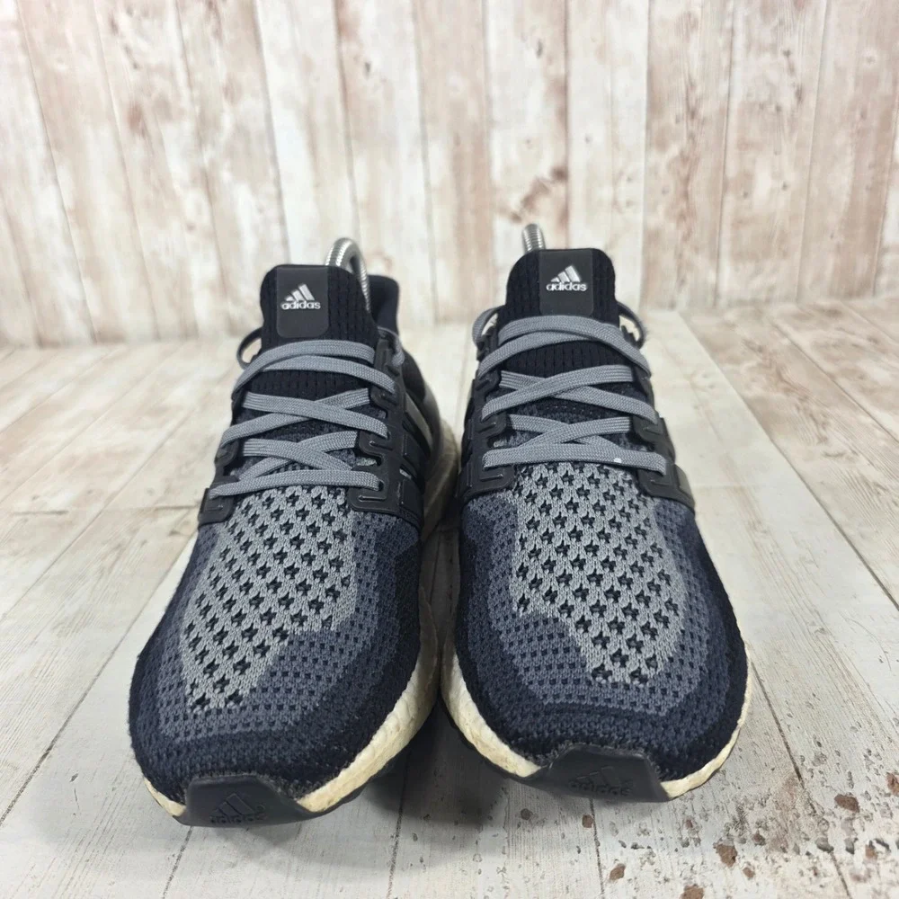 Adidas UltraBoost 2.0 Core Black Grey Running Shoes‎ AF5141 Womens 7 Mens 5.5